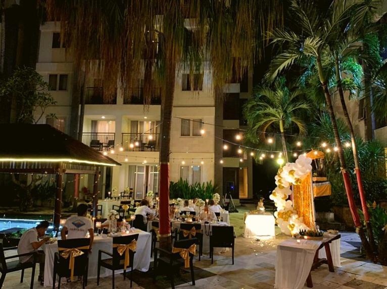 The Maja Kuta Hotel Kuta Lombok Exterior foto